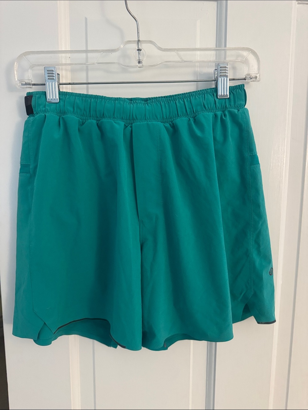 lululemon athletica green Surge Running Athletic Shorts size Small